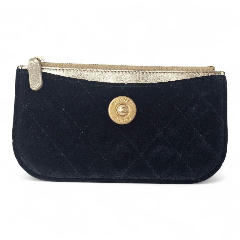 CHANEL Black Velvet Quilted Small CC Zip Pouch Case Clutch Wallet Bag w Card